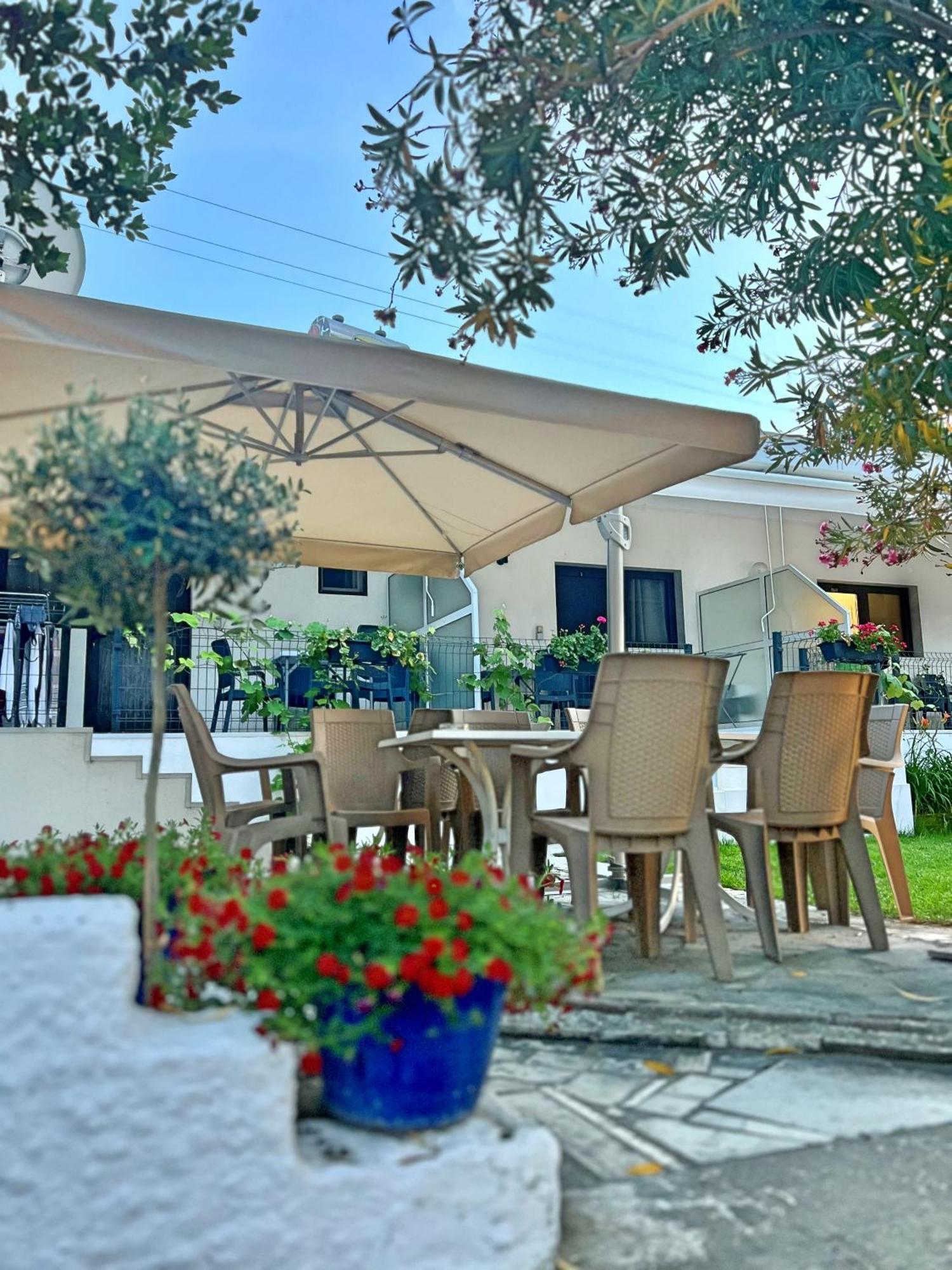 Guest House Julia Stavros  Exterior foto
